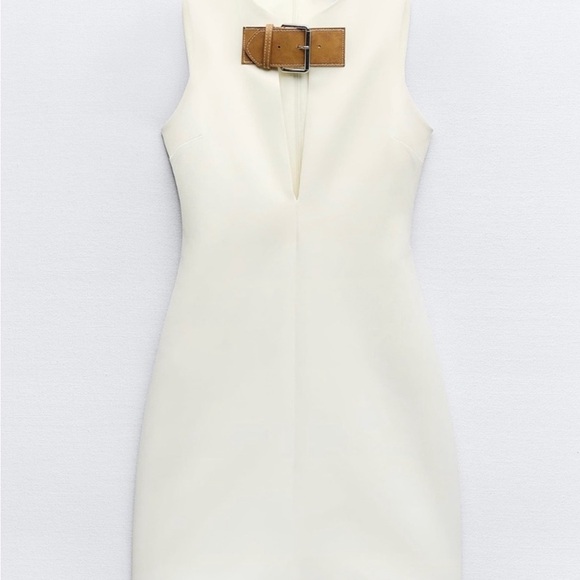 Zara - Picture 3 of 3